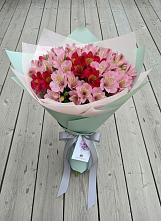 Букет цветов из:  Альстромерии в Ладовской Балке