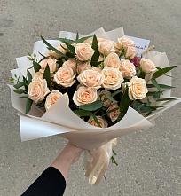 Букет Кремовые розы Латте в Ладовской Балке