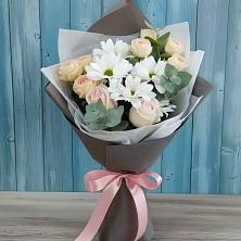 Букет цветов из:  Хризантемы и Розы в Ладовской Балке