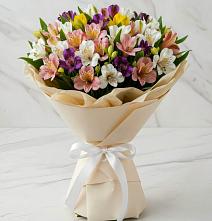 Букет цветов из:  Альстромерии в Ладовской Балке