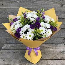 Букет цветов из:  Ирисы, Хризантемы и Ромашки в Ладовской Балке