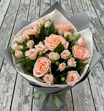 Букет цветов из:  Розы в Ладовской Балке
